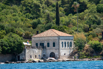 Blick auf kroatische Küstenlandschaft