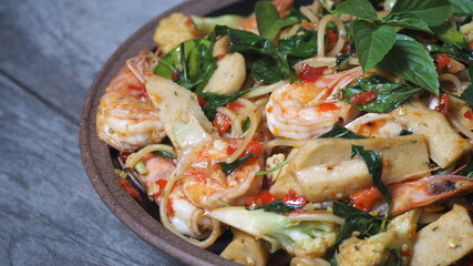 Spaghetti with Spicy Mixed Seafood