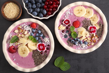 Smoothie bowl with blueberries.