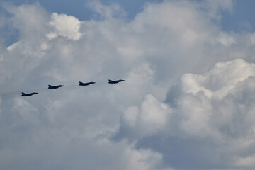 airplane flying in the sky, clous, war plane