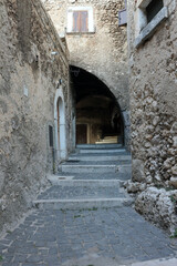 Fototapeta na wymiar Old stone arch in Castel del Monte