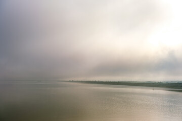 Obraz premium morning fog on the lake