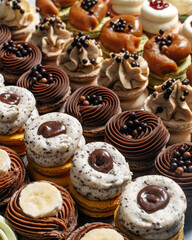 different fillings of macaroon