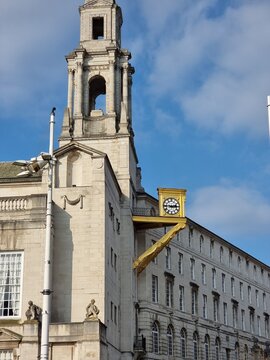 Leeds Civic Hall With Golden Clock