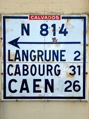 Panneau de signalisation du Calvados, Caen, N817