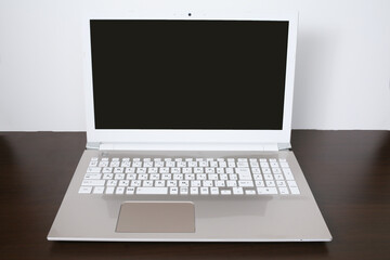 Fototapeta premium ノートパソコン ビジネス テレワーク インターネット デスク 仕事 オフィス