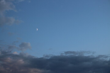 half moon