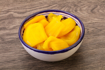 Canned Jackgruit in the bowl