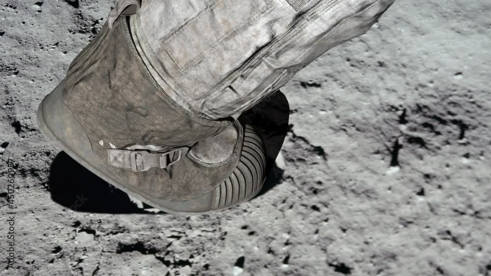 Wall mural lunar astronaut walking on the moon's surface and leaves a footprint in the lunar soil. 3d rendering