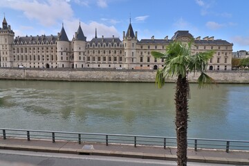 La Conciergerie, ancienne prison transformee en tribunaux, ville de Paris, France