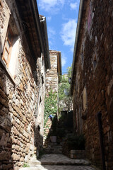 Fototapeta na wymiar Im historischen Dorf Naves bei Les Vans, Ardèche, Frankreich