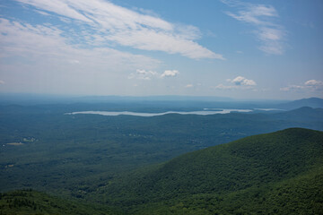 Fototapeta premium The view of Overlook Mountain in the Catskills