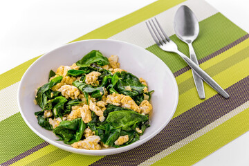 Stir-fried Malindjo leaves with Egg
