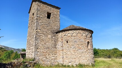 Iglesia en la Sierra de Guara