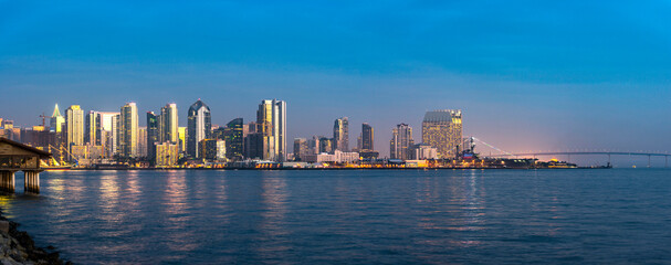 San Diego skyline - obrazy, fototapety, plakaty