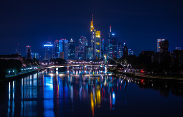 Fototapeta na wymiar Frankfurt Skyline