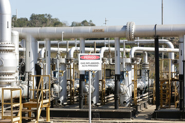 Fuel oil piping to a region of the country.
