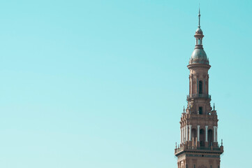 Fototapeta na wymiar Torre de Plaza EsPaña, Sevilla