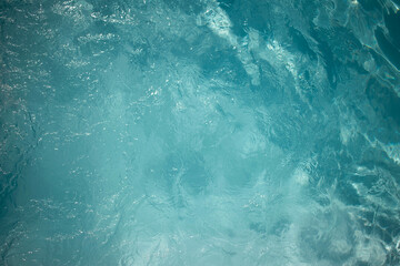 Water texture on a summer day - obrazy, fototapety, plakaty