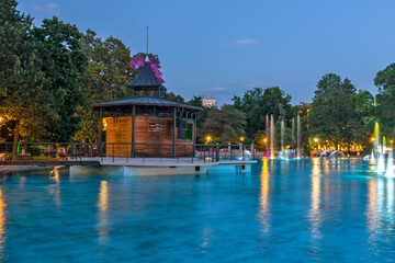 Obraz premium Sunset view of Singing Fountains in City of Plovdiv, Bulgaria