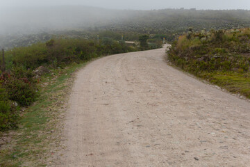 Camino en el páramo de Sumapaz en Bogotá Colombia