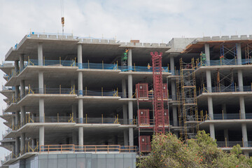 Burbank, CA building under construction