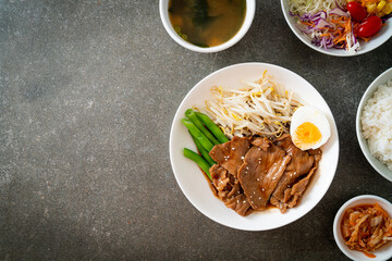 stir-fry Teriyaki Pork with sesame seeds ,mung bean sprouts, boiled egg and rice set