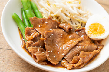 stir-fry Teriyaki Pork with sesame seeds ,mung bean sprouts, boiled egg and rice set