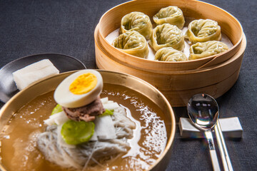 다른 요리와 같이 먹으면 더욱 맛있는 한국식 차가운 냉면