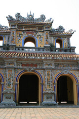 Fototapeta na wymiar gate at the imperial city in hue (vietnam)