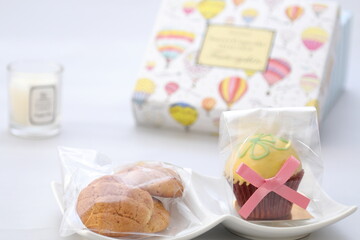 クッキーとカップケーキ