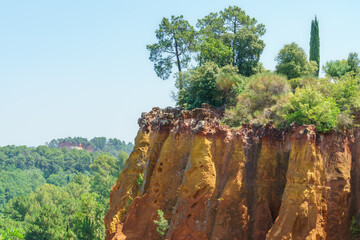 ocher scenery at Roussillon France