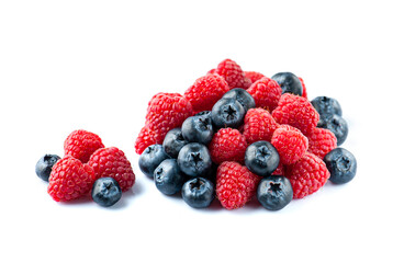  Ripe raspberry and blueberries