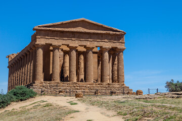 Fototapeta na wymiar Valley of the Temples; Sicilian: Vaddi di li Tempri) is an archaeological site in Agrigento 