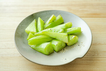 きゅうりの翡翠炒め