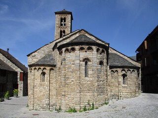 Fototapeta na wymiar UNESCO World Heritage. First Romanesque church of Santa Maria in the village of Taüll. (12 century). Valley of Boí. Spain.
