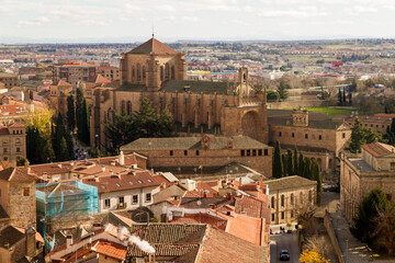 Fototapeta premium Monumentos y Vistas de la Ciudad de Salamanca, comunidad autonoma de Castilla La Mancha, pais de España o Spain