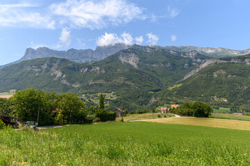 Fototapeta na wymiar View of the Vercors mountains.