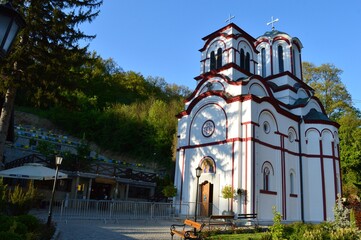 Fototapeta na wymiar small white Serbian Orthodox Church