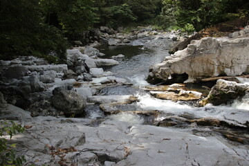 竜宮岩（石灰岩の侵食でできた名所）　Ryuguiwa, Okayama