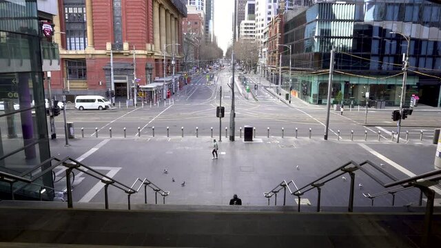 4K shot of quiet city in lockdown during pandemic