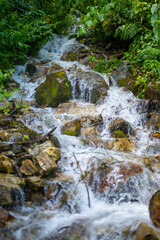 富山県中新川郡上市町の中山から立山の剱岳を望む登山をしている風景 A view of mountain climbing with a view of Tsurugidake in Tateyama from Nakayama in Kamiichi Town, Nakashinagawa County, Toyama Prefecture.
