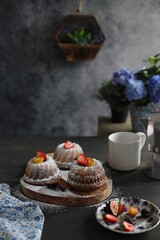 mini bundt cake