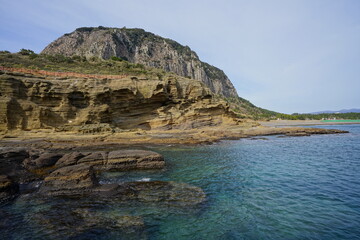 a marvelous rock coast