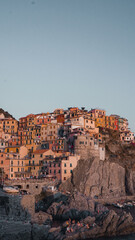Fototapeta premium Atardecer en Cinque Terre, La Spezia, Italia