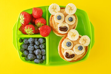 Kid's healthy breakfasts with funny faces