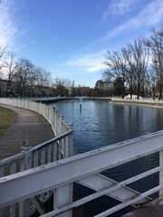 bridge over the river thames