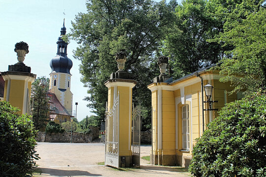 Schlosstor Neschwitz