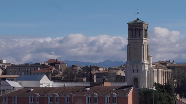 Valence Cathedral and skyline - Static Shot