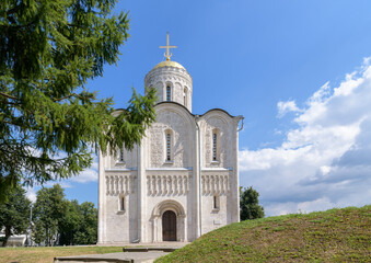Fototapeta na wymiar Cathedral of Saint Demetrius in Vladimir, Russia